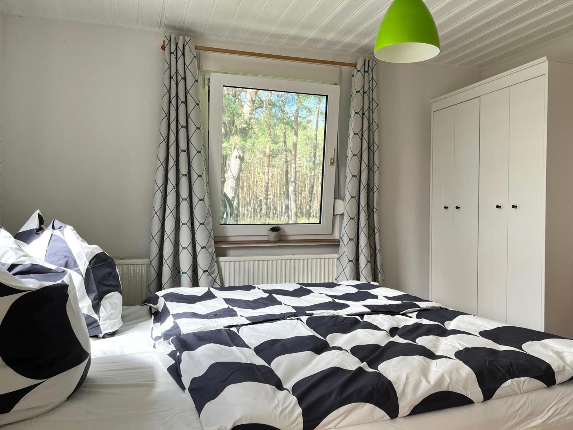 Ferienhaus Im Wald, Am Briesener See Neu Zauche Exterior foto