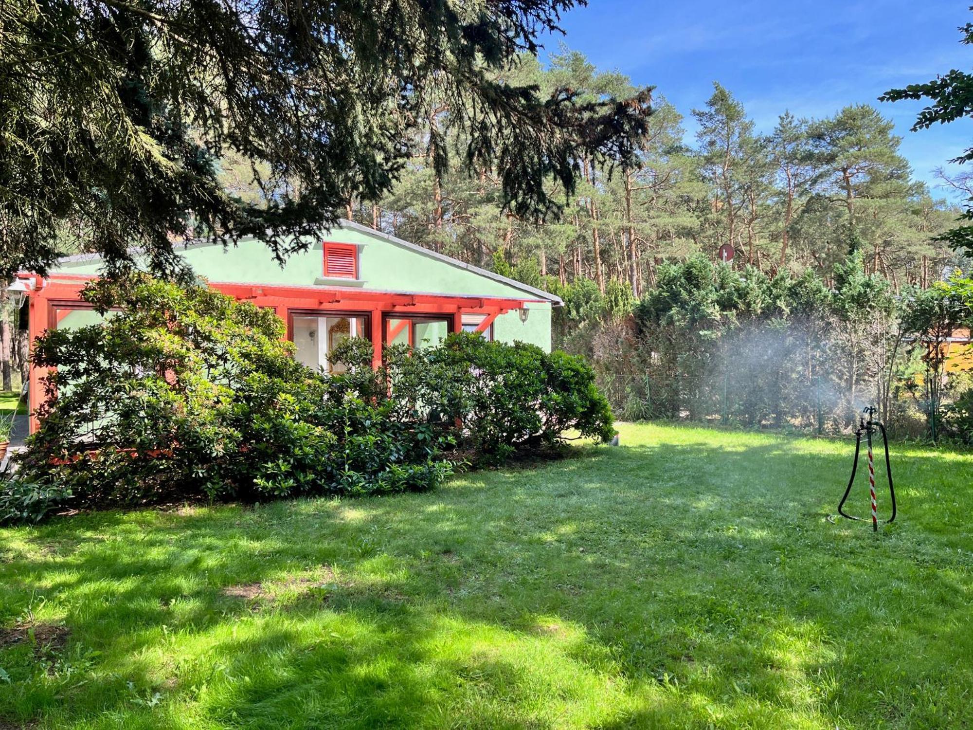 Ferienhaus Im Wald, Am Briesener See Neu Zauche Exterior foto
